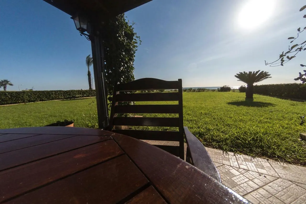 Blue Bay Beach House Larnaca Prázdninový dům